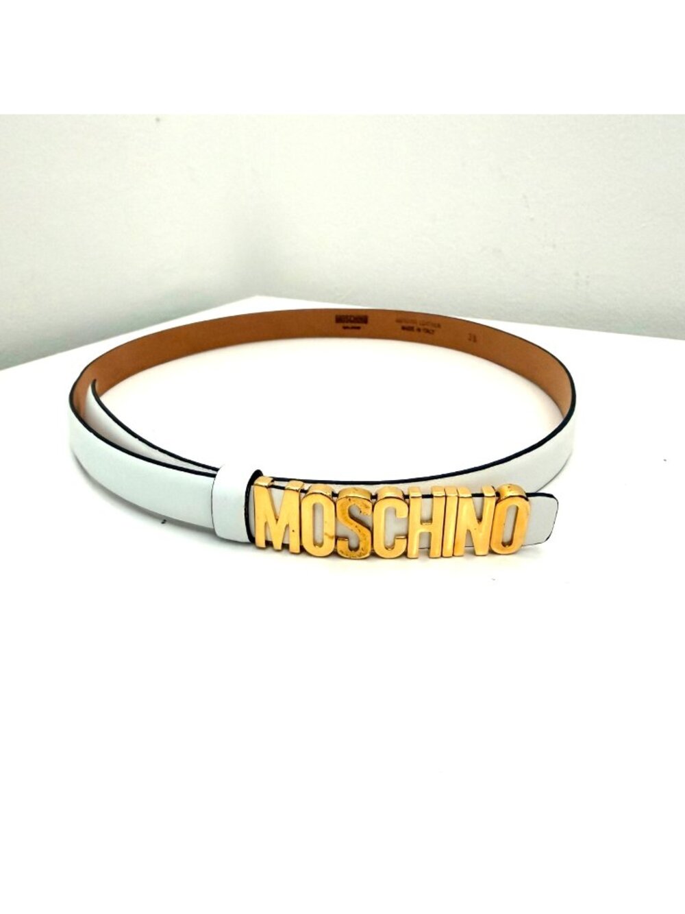 Moschino Womens White Leather Belt With Gold Logo Buckle Size 38  Italy Read